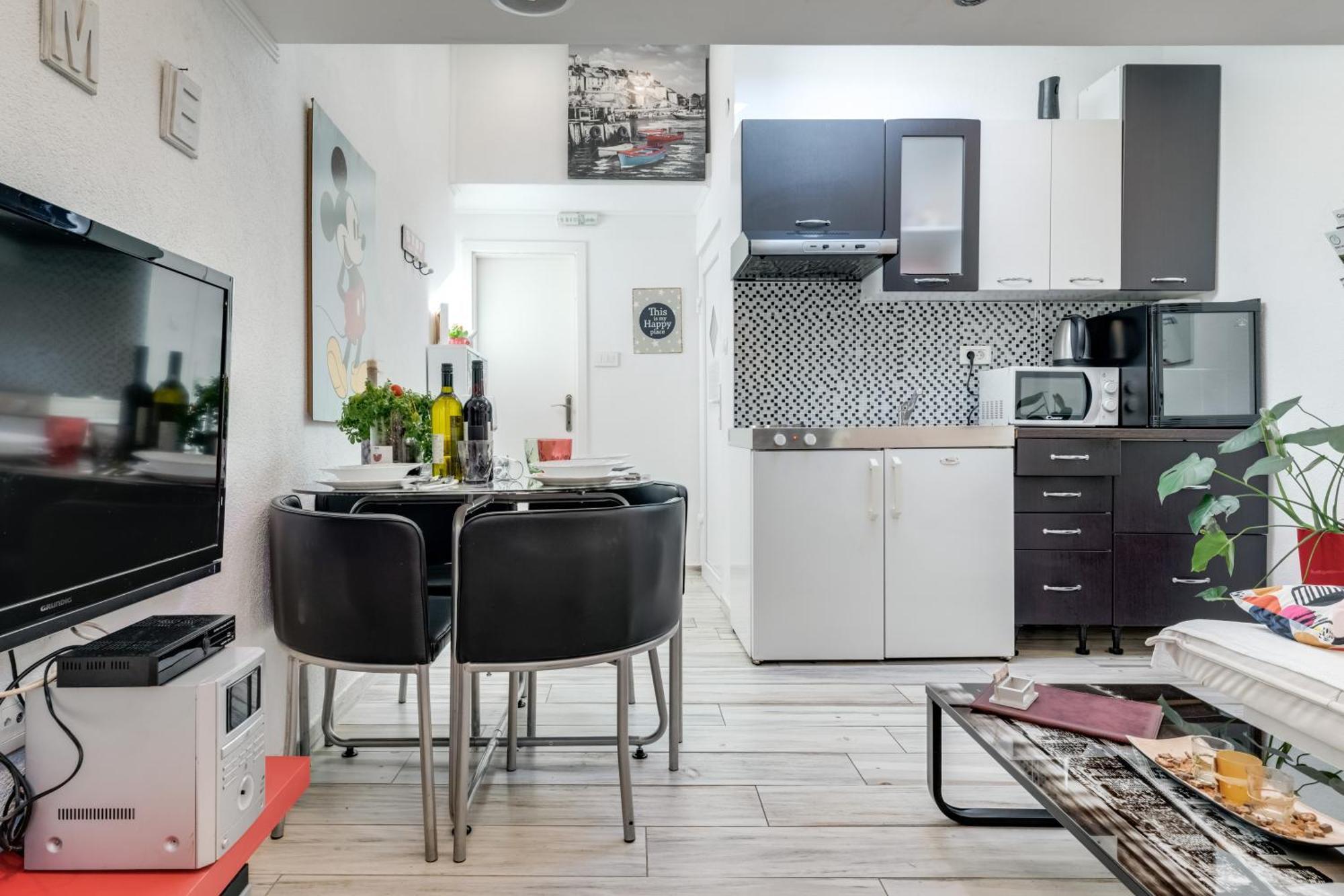 B&B Apartment'S Coli Bakar Exterior foto